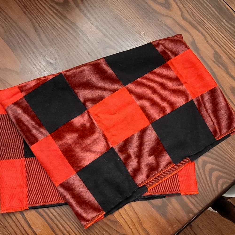 Buffalo plaid neck warmer